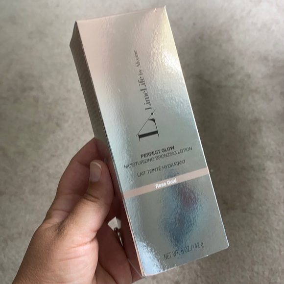 LimeLife by Alcone Other - LimeLife Perfect Glow Moisturizing Bronzing Lotion